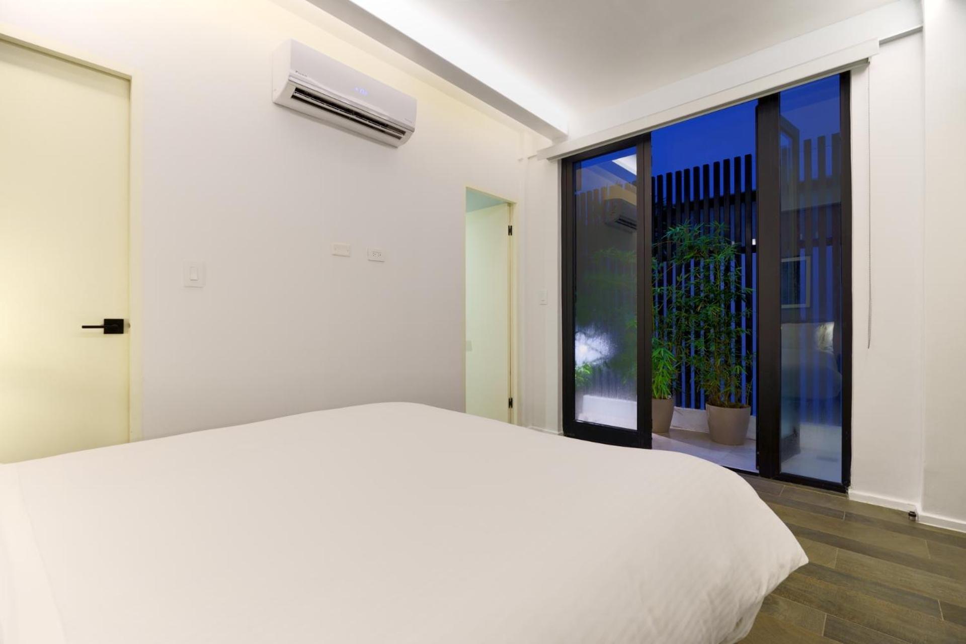 Sunny 2Br With Pool In Casco Antiguo Apartment Panama City Ngoại thất bức ảnh
