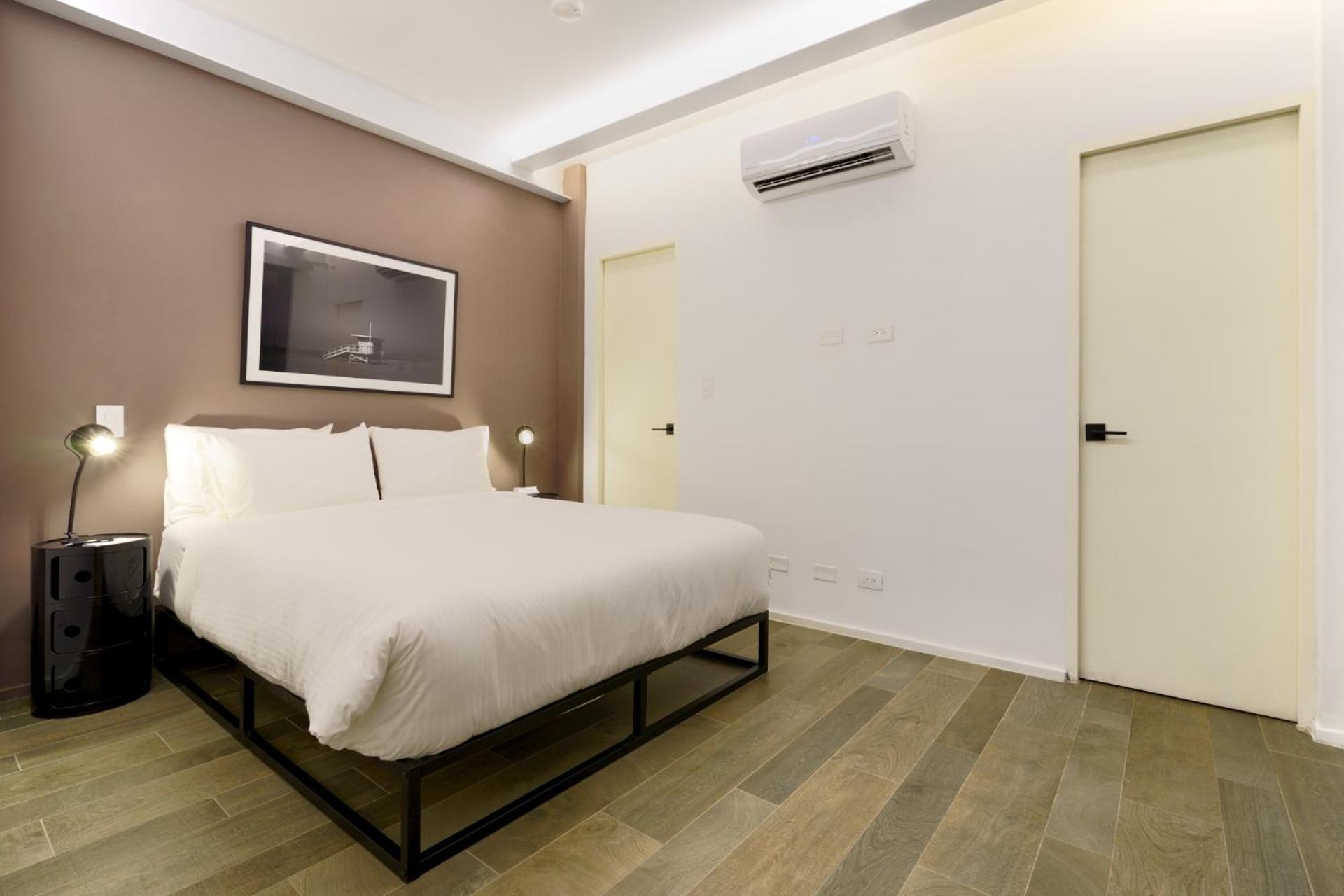 Sunny 2Br With Pool In Casco Antiguo Apartment Panama City Ngoại thất bức ảnh